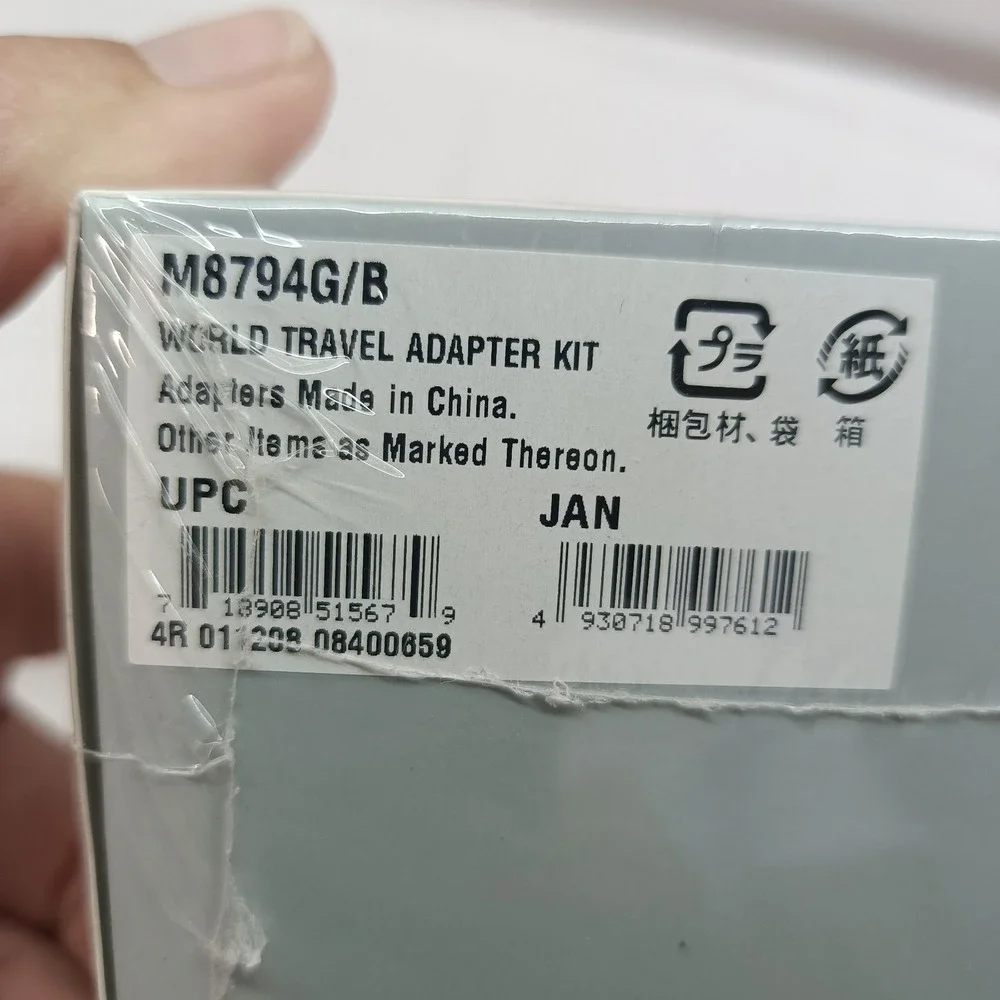 Apple World Travel Adapter Kit 6 International Adapters Brand New Sealed